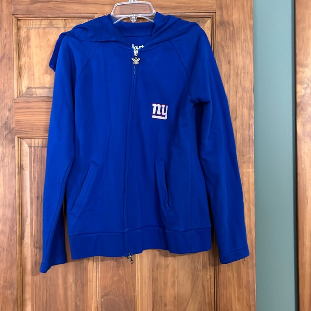 NY Giants zip up women’s sweatshirt. Size L.